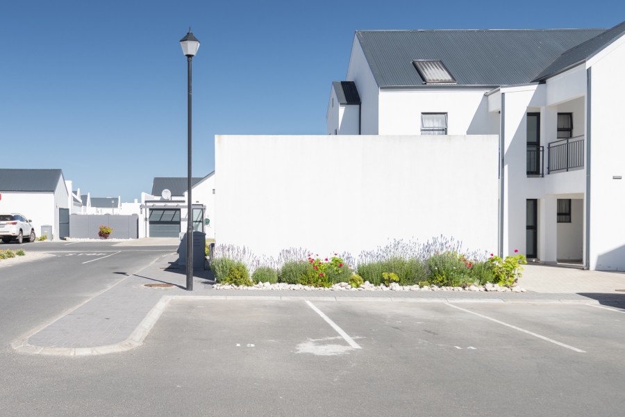 1 Bedroom Property for Sale in Laguna Western Cape